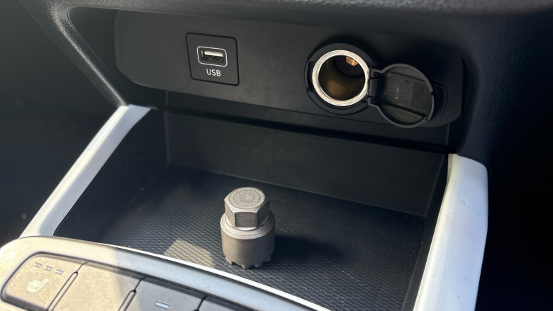 Hyundai i10 1.2 MPi Premium 5dr Auto Petrol Hatchback